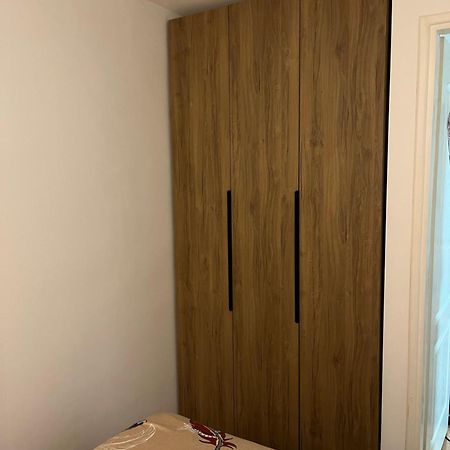 KruševacCarapanアパートメント エクステリア 写真