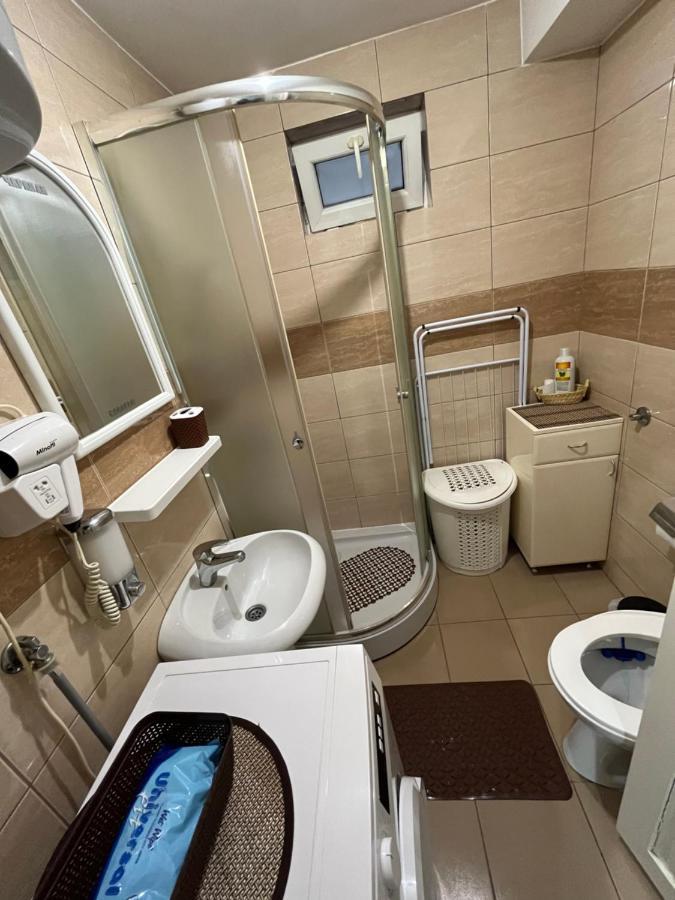 KruševacCarapanアパートメント エクステリア 写真